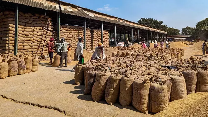 AAP alleges ₹22,000 crore rice scam under Delhi BJP government