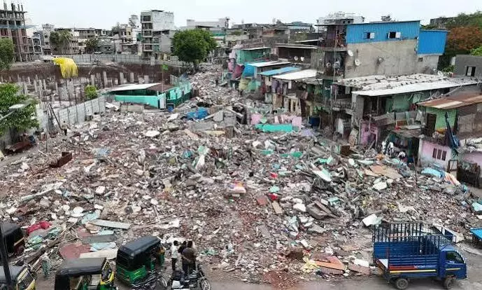 Gujarat HC questions Surat civic body over rehabilitation of Nasir Nagar residents Gujarat HC questions Surat civic body over rehabilitation of Nasir Nagar residents