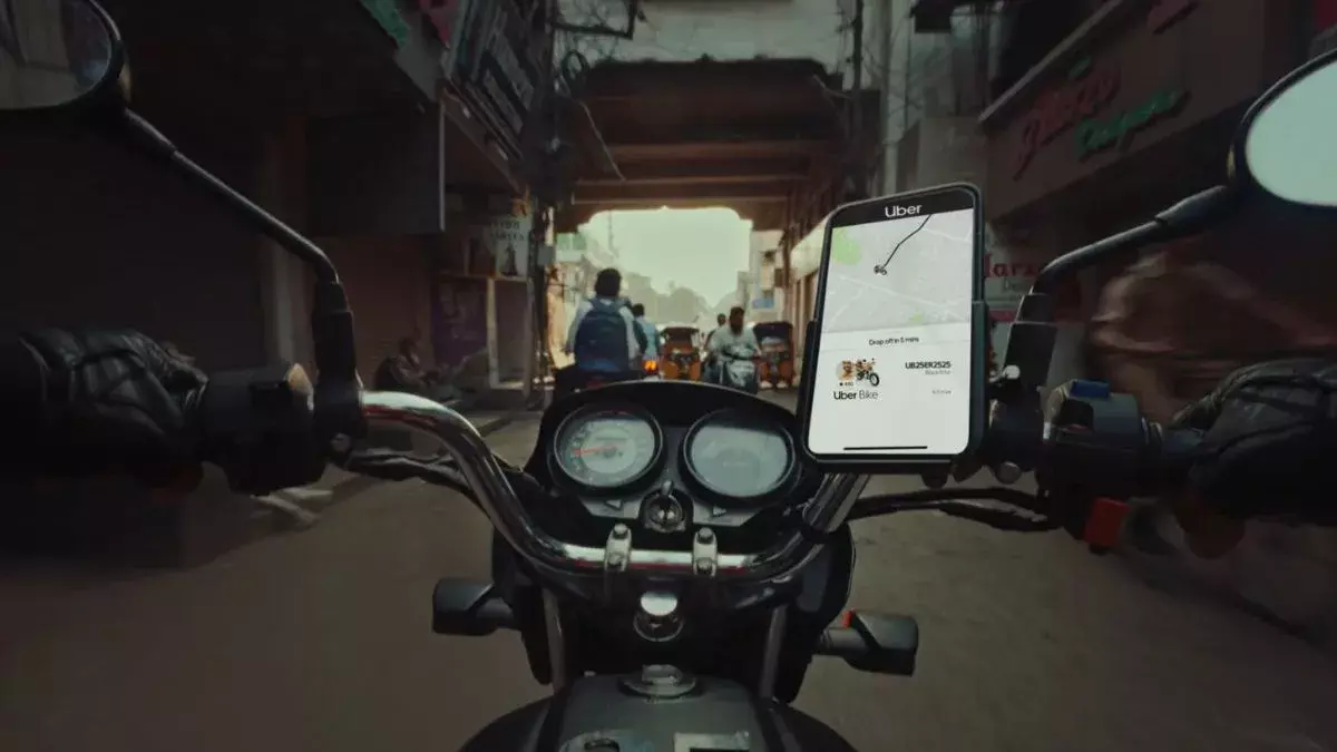 Maharashtra makes Marathi mandatory for Ola, Uber, Rapido drivers Maharashtra makes Marathi mandatory for Ola, Uber, Rapido drivers