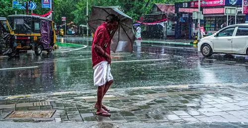 IMD predicts fresh spell of heavy rainfall for Kerala IMD predicts fresh spell of heavy rainfall for Kerala