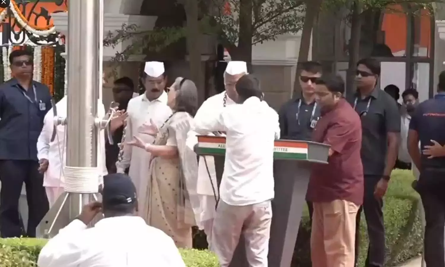 BJP demands apology from Congress over alleged disrespect to Vande Mataram BJP demands apology from Congress over alleged disrespect to Vande Mataram
