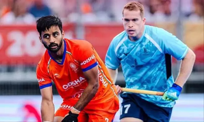 India lose 2-4 to England in world cup India lose 2-4 to England in world cup