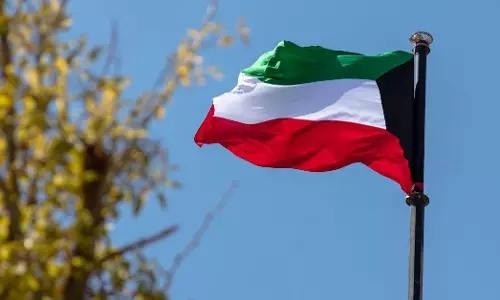 Kuwait steps up diplomatic contacts with Gulf, Arab ministers over regional tensions