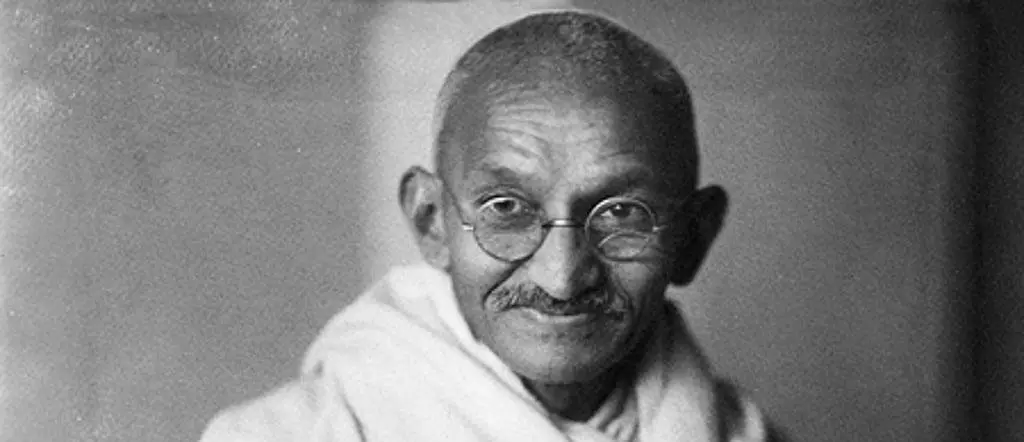 Mahatma Gandhi’s handwritten notes sold for record $1.7 million at auction Mahatma Gandhi’s handwritten notes sold for record $1.7 million at auction