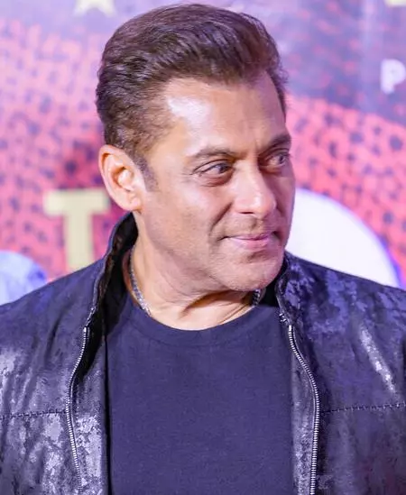 Mumbai Police say accused sent fake gang threat to extort money from Salman Khan Mumbai Police say accused sent fake gang threat to extort money from Salman Khan