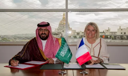 Aramco signs $3.7bn supply deals with French firms at Saudi-French roundtable
