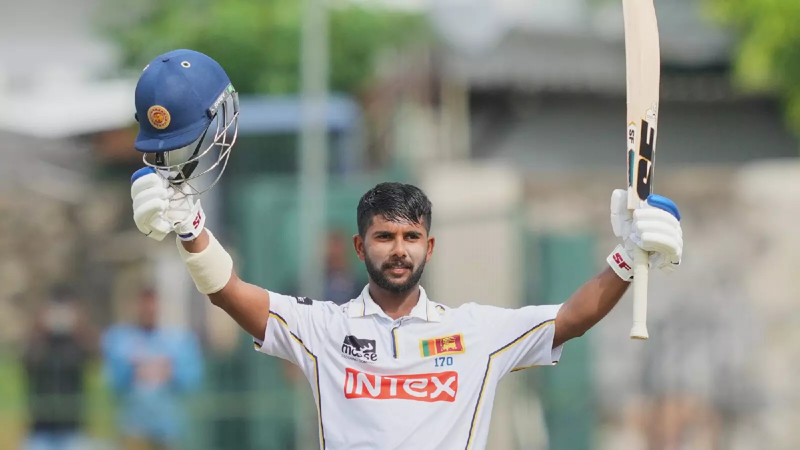 Dinusha’s unbeaten 133 helps Sri Lanka draw 2nd Test against India Dinusha’s unbeaten 133 helps Sri Lanka draw 2nd Test against India