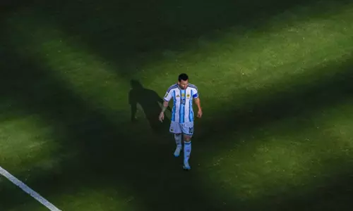 Messi retires… Messi retires…