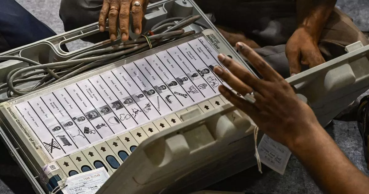 Gujarat parties got Rs 1,700 Cr donations, more than 5 national parties: BBC Gujarat parties got Rs 1,700 Cr donations, more than 5 national parties: BBC