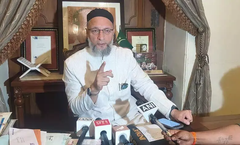Owaisi accuses BJP of targeting mosques, graveyards for political gains Owaisi accuses BJP of targeting mosques, graveyards for political gains