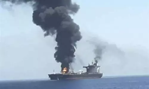 US missiles strike Iranian oil tanker near Kharg Island, no casualties US missiles strike Iranian oil tanker near Kharg Island, no casualties