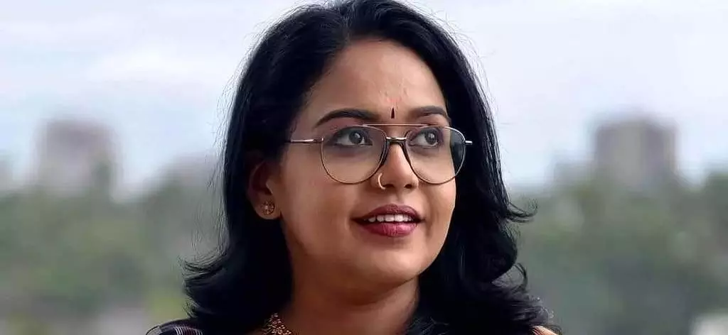 Big TV anchor Aparna Kurup booked, case against Wisdom Youth leader put on hold Big TV anchor Aparna Kurup booked, case against Wisdom Youth leader put on hold