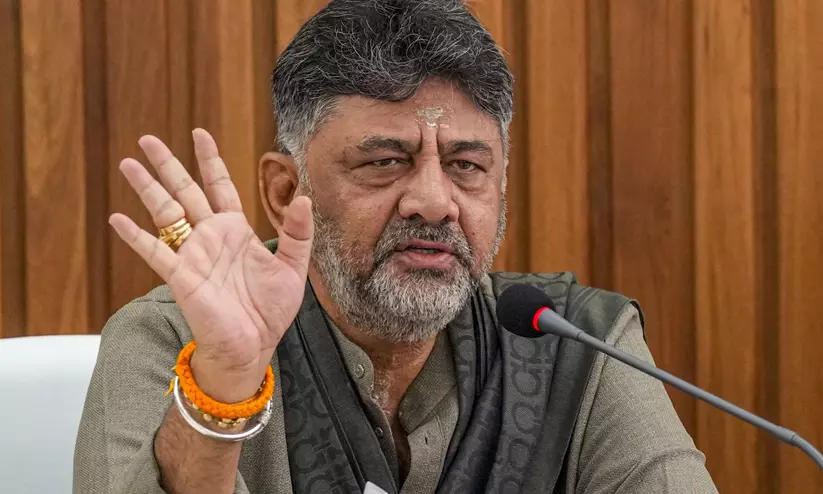Karnataka limits Vande Mataram to first two stanzas at state events Karnataka limits Vande Mataram to first two stanzas at state events