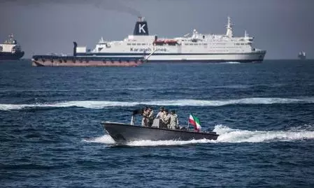 Iran, Oman agree on new entry, exit routes for Strait of Hormuz Iran, Oman agree on new entry, exit routes for Strait of Hormuz