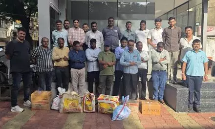 8 fake doctors, without degrees, running clinics held in Gujarat 8 fake doctors, without degrees, running clinics held in Gujarat