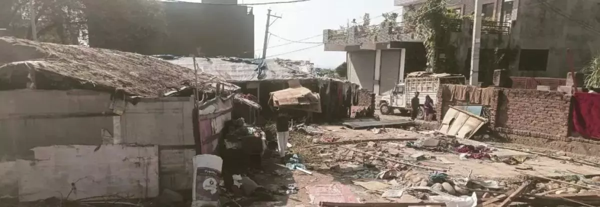 Rohingya families left homeless as eviction drive intensifies in Jammu Rohingya families left homeless as eviction drive intensifies in Jammu