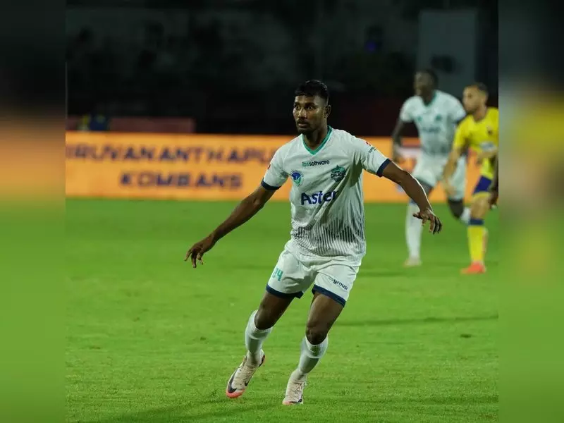 Calicut FC player Rijohn Jose dies in bike crash in Kozhikode Calicut FC player Rijohn Jose dies in bike crash in Kozhikode