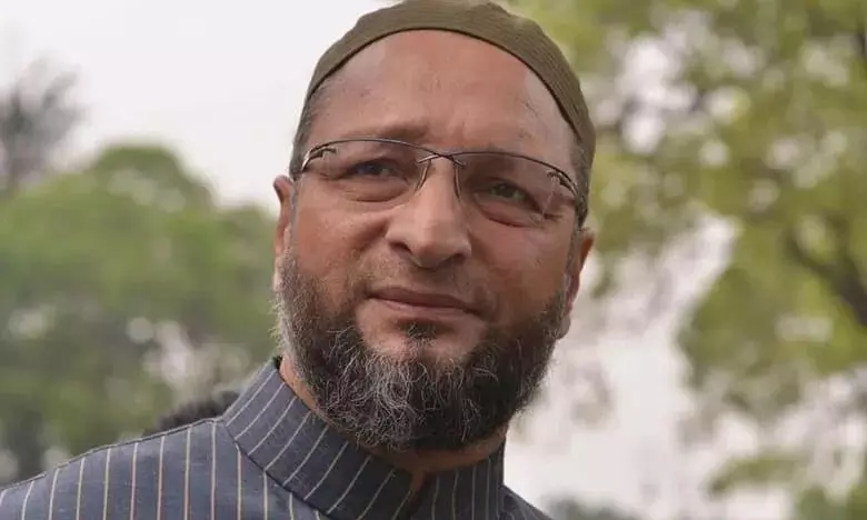 Owaisi backs SC view on Vande Mataram, criticises SG’s ‘Naxalite’ remark Owaisi backs SC view on Vande Mataram, criticises SG’s ‘Naxalite’ remark