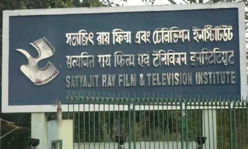 RSS group’s event in Satyajit Ray film institute triggers clashes RSS group’s event in Satyajit Ray film institute triggers clashes