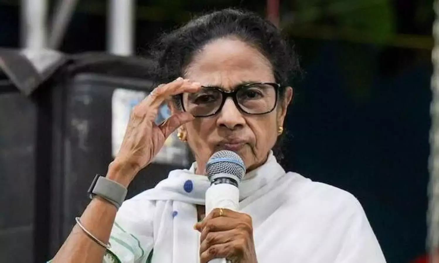 SC declines Mamata Banerjee’s plea to operate 4 frozen TMC bank accounts