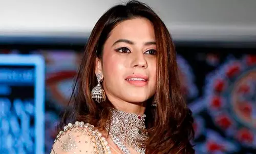 Kannada actress penalised Rs 89 Cr in gold smuggling case Kannada actress penalised Rs 89 Cr in gold smuggling case