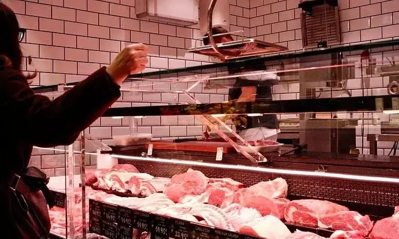 Contempt plea filed against GHMC commissioner over Gandhi Jayanti meat-shop closure Contempt plea filed against GHMC commissioner over Gandhi Jayanti meat-shop closure