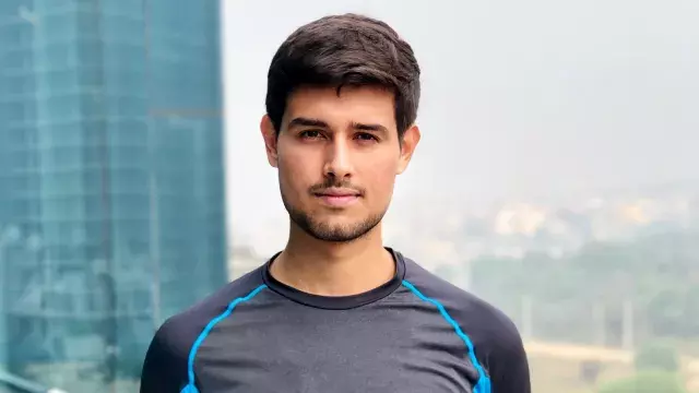 Dhruv Rathee urges countries to halt all flights to and from Russia Dhruv Rathee urges countries to halt all flights to and from Russia
