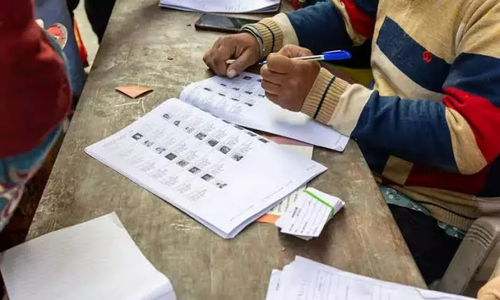 Bengal SIR: EC portal hurdles put deleted voters appeals at risk Bengal SIR: EC portal hurdles put deleted voters appeals at risk