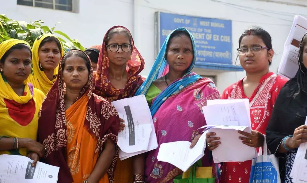 Muslim women allege discrimination over Annapurna scheme in Bengal, BJP MLA denies charge Muslim women allege discrimination over Annapurna scheme in Bengal, BJP MLA denies charge