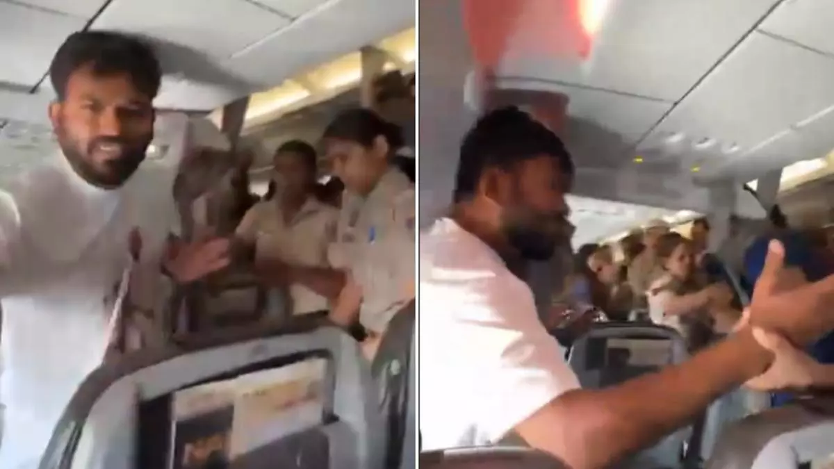 Pinarayi Vijayan detained in Delhi, Abhijeet Dipke, CJP leaders detained aboard flight Pinarayi Vijayan detained in Delhi, Abhijeet Dipke, CJP leaders detained aboard flight