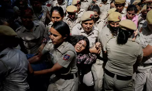 International media highlights detentions, heavy security at Delhi protest