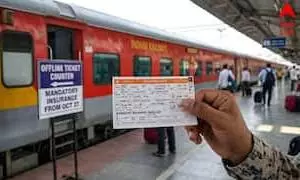 Supreme Court orders insurance for all counter-booked train tickets from October 27 Supreme Court orders insurance for all counter-booked train tickets from October 27