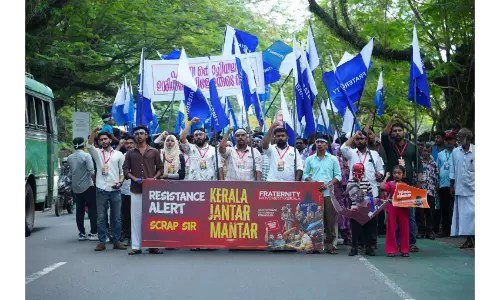 Fraternity Movement replicates Jantar Mantar in Kochi