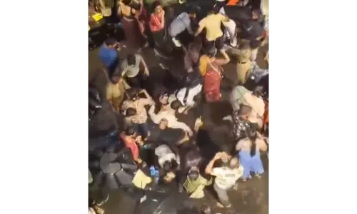 17 killed in Kolkata Durga Puja pandal stampede; PM Modi announces ex-gratia 17 killed in Kolkata Durga Puja pandal stampede; PM Modi announces ex-gratia