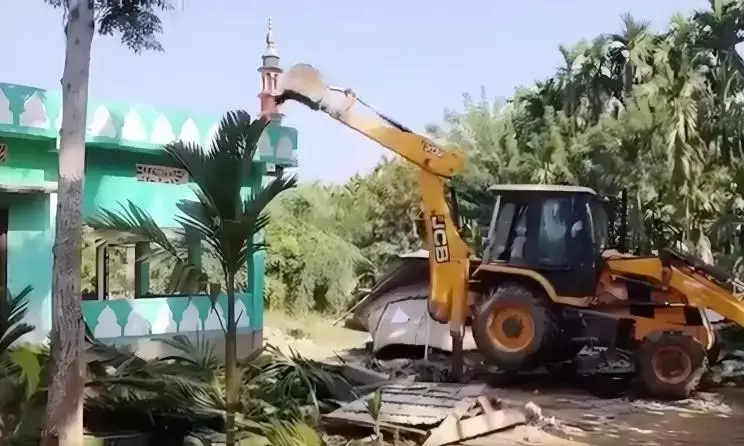 Assam BJP Govt makes over 1,100 Muslim families homeless, demolishes mosques Assam BJP Govt makes over 1,100 Muslim families homeless, demolishes mosques
