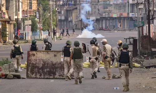Manipur burns: killings continue; protesters place bodies before CM’s residence Manipur burns: killings continue; protesters place bodies before CM’s residence