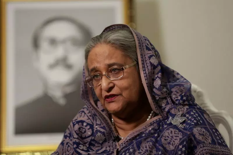 Sheikh Hasina vows to return to Bangladesh despite risk of arrest Sheikh Hasina vows to return to Bangladesh despite risk of arrest