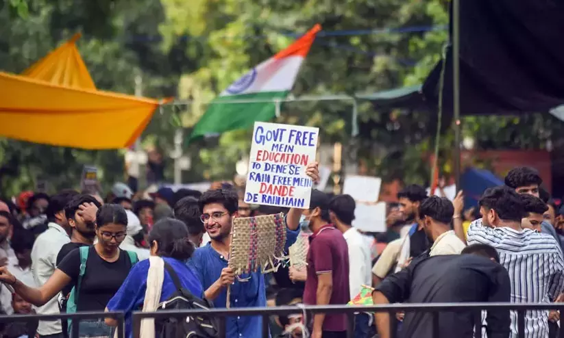 Peaceful protest a fundamental right: Bombay HC
