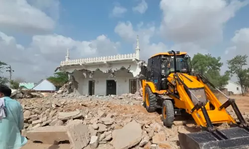 Masjid demolition: HC summons Kutch collector for ‘super-normal haste’