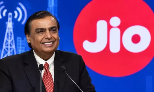 Jio IPO draws $77 billion in bids, sets Indian subscription record Jio IPO draws $77 billion in bids, sets Indian subscription record