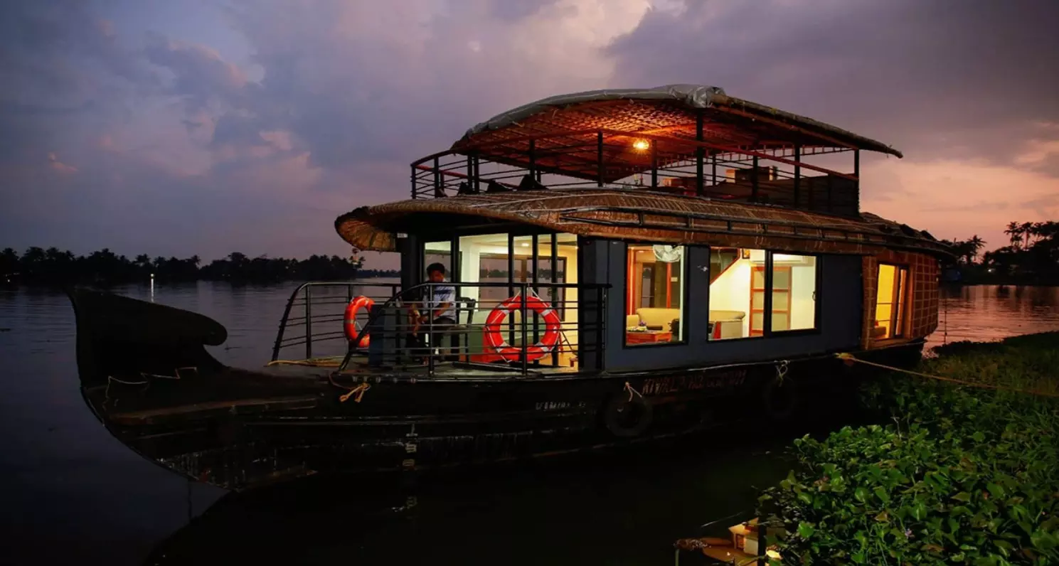 Kerala rights panel orders houseboat inspections after five-year-old’s death Kerala rights panel orders houseboat inspections after five-year-old’s death