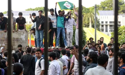 Jamia agrees to restore students’ union after 14 days of protests