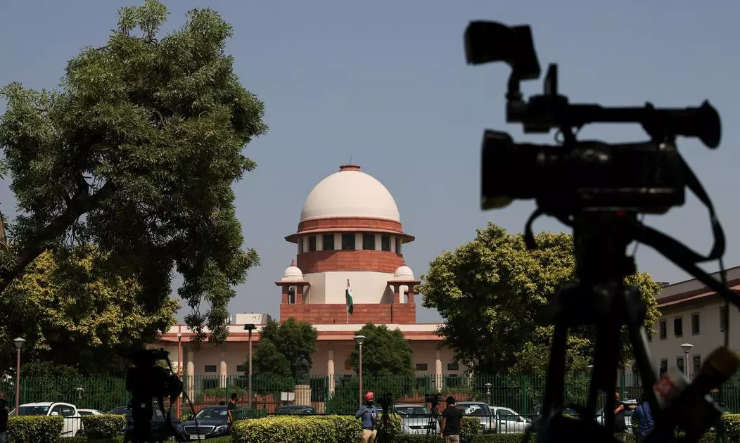 Supreme Court says ‘logical discrepancy’ in Bengal SIR is only an interim arrangement Supreme Court says ‘logical discrepancy’ in Bengal SIR is only an interim arrangement