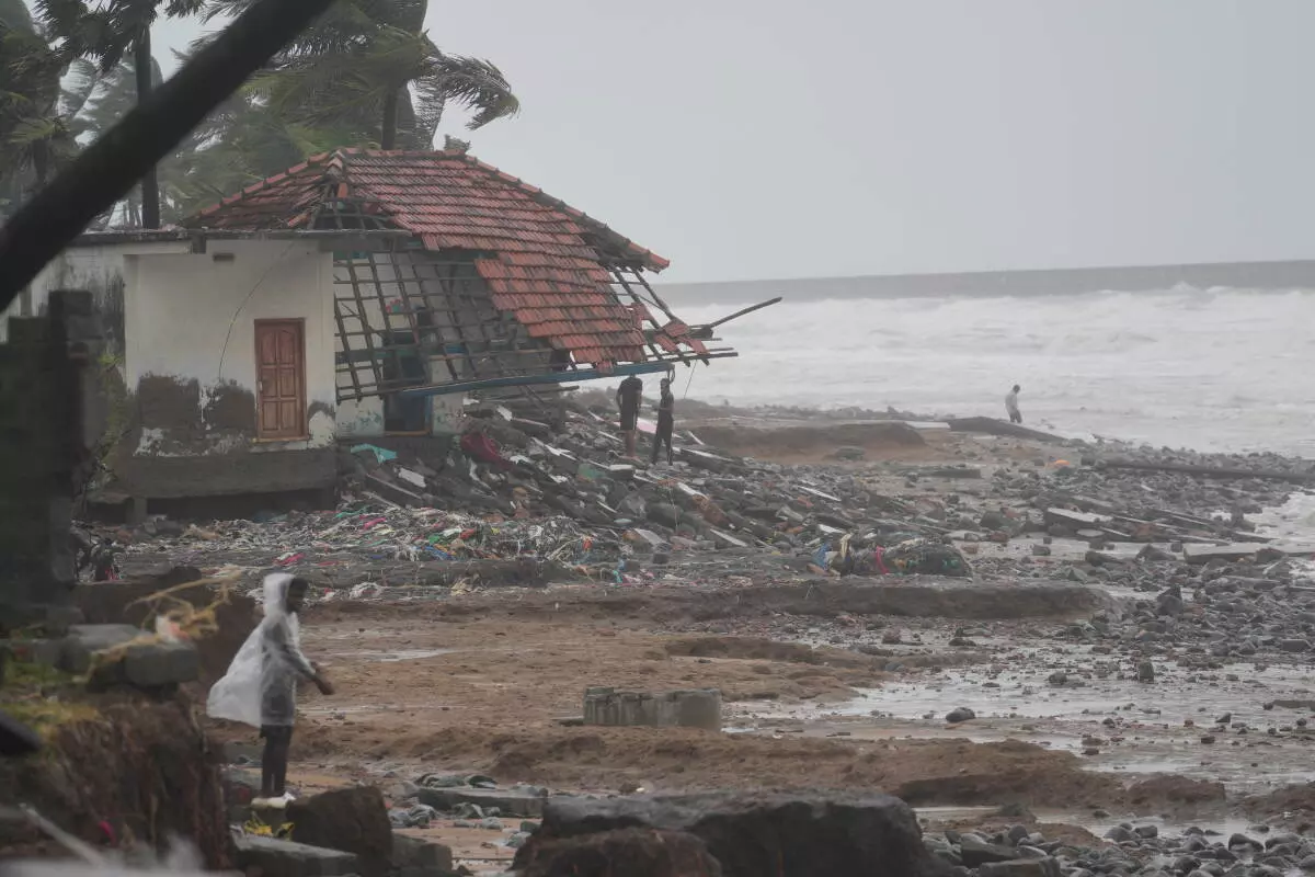 Cyclone Arnab kills 7 in Andhra Pradesh, causes Rs 4,600 crore damage Cyclone Arnab kills 7 in Andhra Pradesh, causes Rs 4,600 crore damage