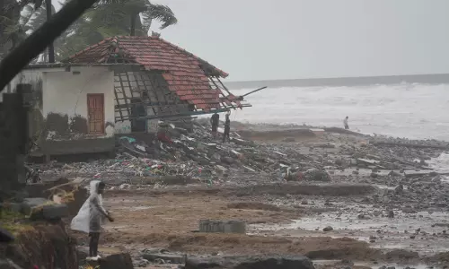 Cyclone Arnab kills 7 in Andhra Pradesh, causes Rs 4,600 crore damage Cyclone Arnab kills 7 in Andhra Pradesh, causes Rs 4,600 crore damage